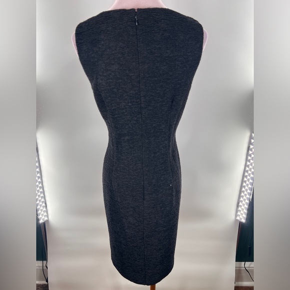 EUC Jessica Howard Crinkle Sheath - Picture 5 of 8